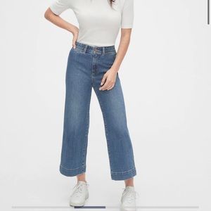 NWT Gap high rise wide-leg crop jeans